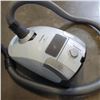 Image 2 : MIELE S4 CONTOUR CANNISTER VACUUM TESTED AND WORKING