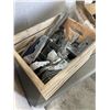 Image 8 : JOIST HANGERS , STRIP NAILS AND H CLIPS