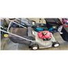 Image 2 : HONDA HRB 215 5.0 LAWNMOWER