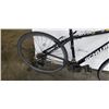 Image 2 : BLACK SCHWINN BIKE
