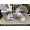 Image 1 : PRESTO HEAT DISH AND INSIGNIA ELECTRIC KETTLE