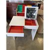 Image 2 : WHITE VANITY DESK WITH DRAWER AND FLIP UP MIRROR