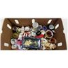 Image 2 : ASSORTED ANTIQUE AND COLLECTIBLE MINIATURES