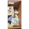 Image 2 : BOX OF TECH DECK ITEMS
