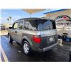 Image 2 : 2003 HONDA ELEMENT