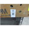 Image 2 : B & D Workmate 400 Folding Work Bench