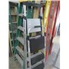 Image 1 : 3-Alum. 3 Step Stools - 3 X $