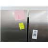 Image 2 : Frigidaire Gallery S/S Side by Side Ref/Freezer w/Ice Maker
