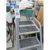 Image 2 : 4' Rolling Warehouse Stepladder