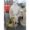 Image 1 : Decorator 4' Santa