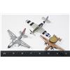Image 1 : 3 PROPELLER PLANES