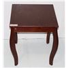 Image 1 : WOOD END TABLE