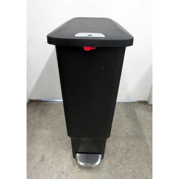 New Slim Black Locking Kitchen Trash Can - 40 Liter 