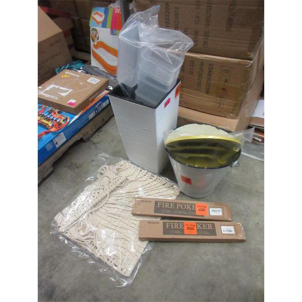 6 Piece Lot of Assorted Household Merchandise