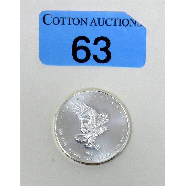 Vintage 1 Oz .999 Silver 1982 Eagle Round 