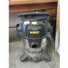 Image 1 : DeWalt Stainless Steel Shop Vac - 38L/10 Gal
