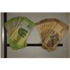 Image 2 : 50-2015 VENEZUELA BILLS 25-FIFTY BOLIVARES AND