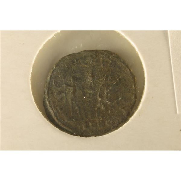 CONSTANTINE ERA ANCIENT COIN 2 SOLDIERS 1 STANDARD