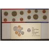 Image 2 : 1992 US MINT SET (UNC) P/D (WITH ENVELOPE)