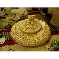 7" grass basket by Flora Wassillie (2)