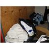Image 4 : Storage Unit A20 - 4x6x8 cubic feet - Items in storage units must be picked up within 3 days, winnin