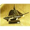 Image 1 : 12" single masted baleen ship with harpoon 591 F (2)