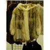 Image 5 : Lot of damaged fur coats (28)