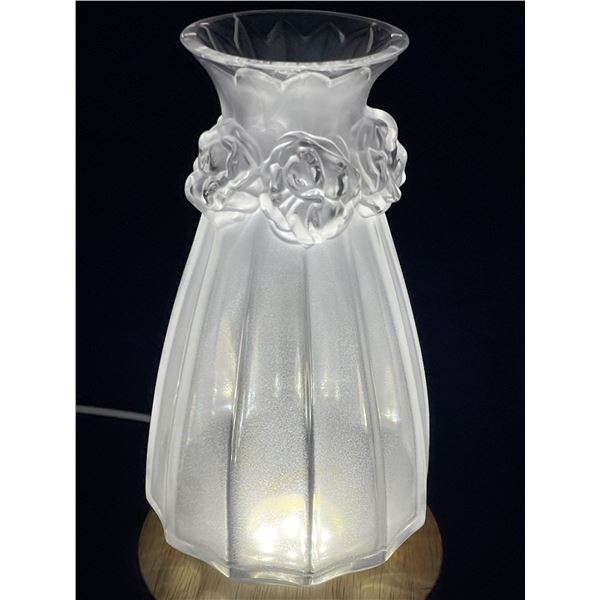 Lalique Crystal "Oeillets" Carnation Pattern Clear and Frosted