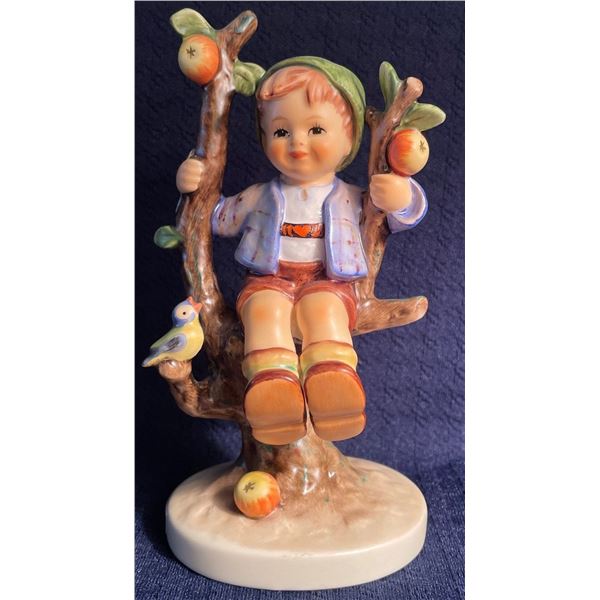 Goebel Hummel Apple Tree Boy 6T