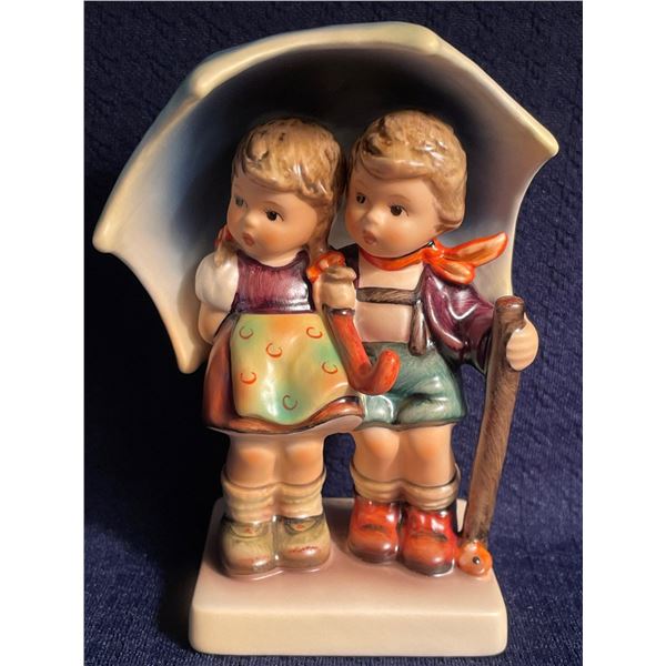 Goebel Hummel Stormy Weather 4.5T