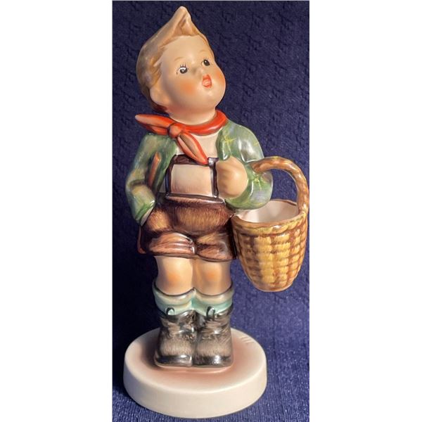 Goebel Hummel Village Boy 5T