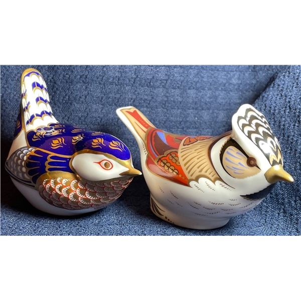 Royal Crown Derby 'Collectors Guild Crested Tit" 4.5W & Decorative Humming Bird