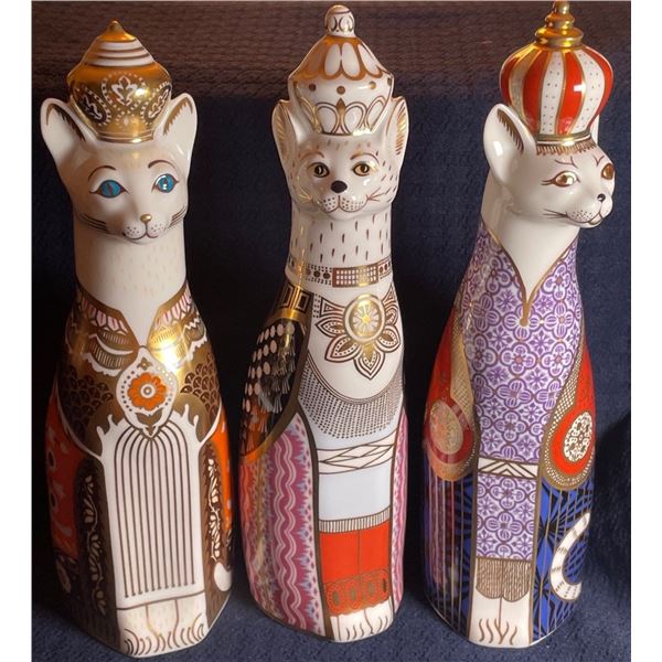 Royal Crown Derby Three Wise Cats "Siamese 8T, Burmese 9T, & Abyssinian 9T"