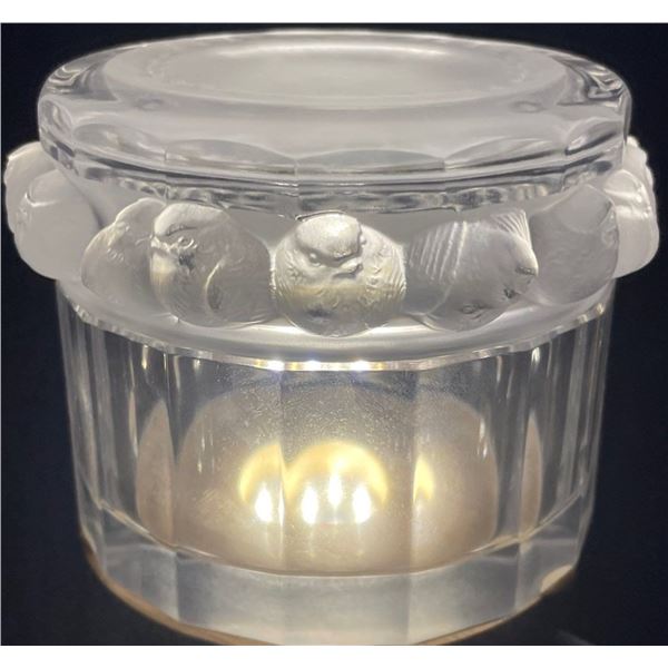 Lalique Crystal Robinson Dish with Lid 4x4