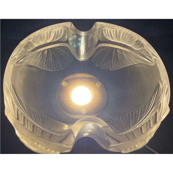 Lalique Crystal Bowl 9.5x8x4