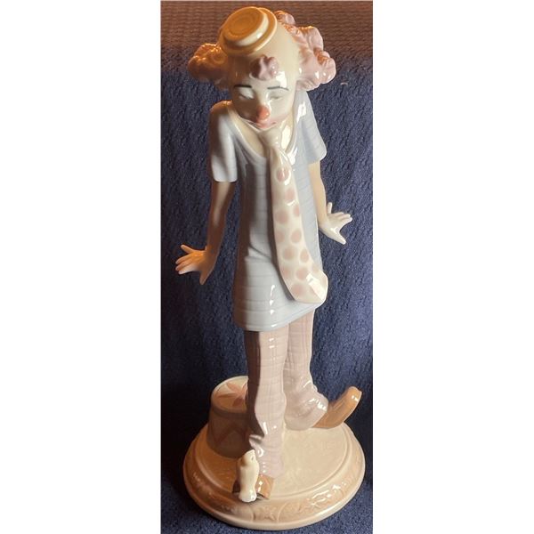 Lladro Porcelain Clown 9.5x4