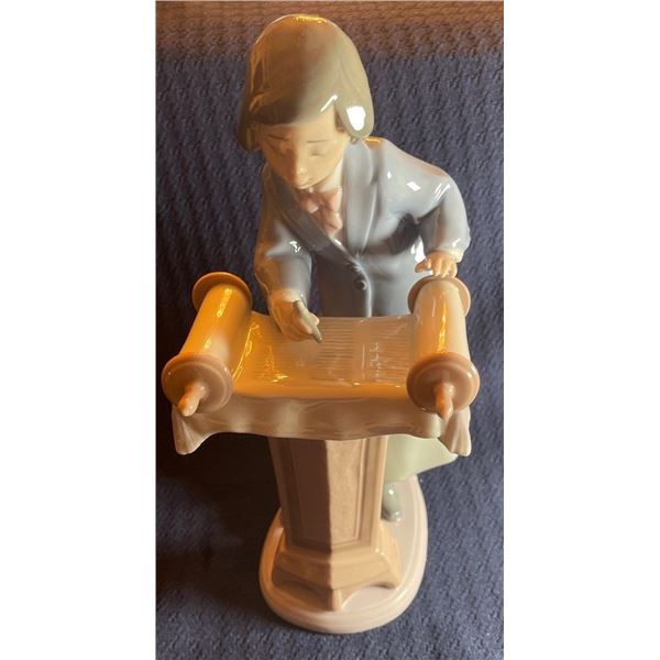 Lladro Porcelain Scripture 6x10