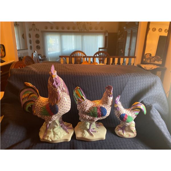 Herend Hvngary Hand Painted Rooster Collection 8x11