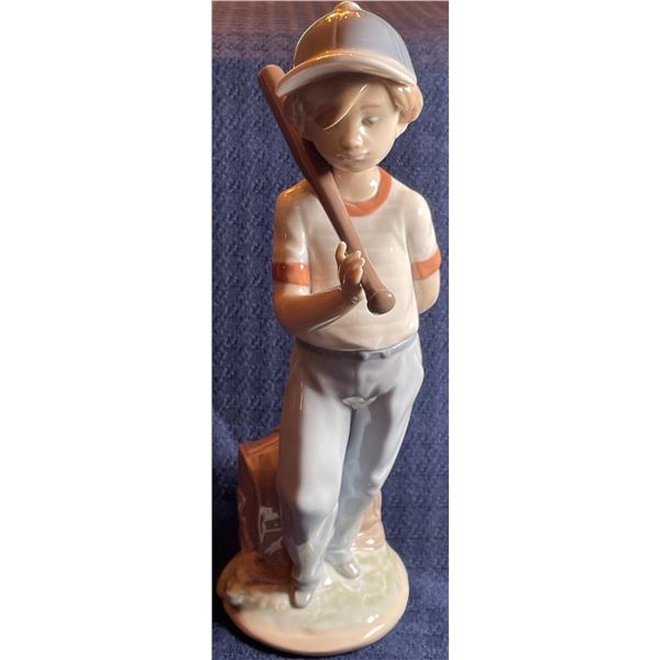 Lladro Porcelain Child Playing Baseball 3x9
