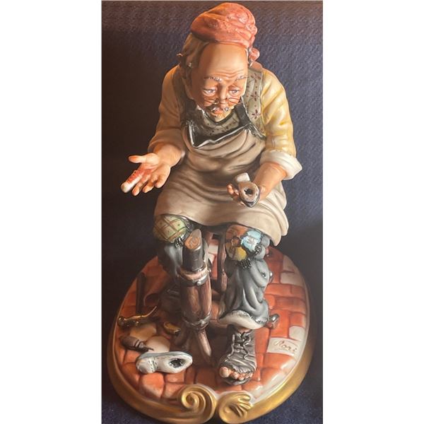 Capodimonte Porcelain Shoe Maker 6x9