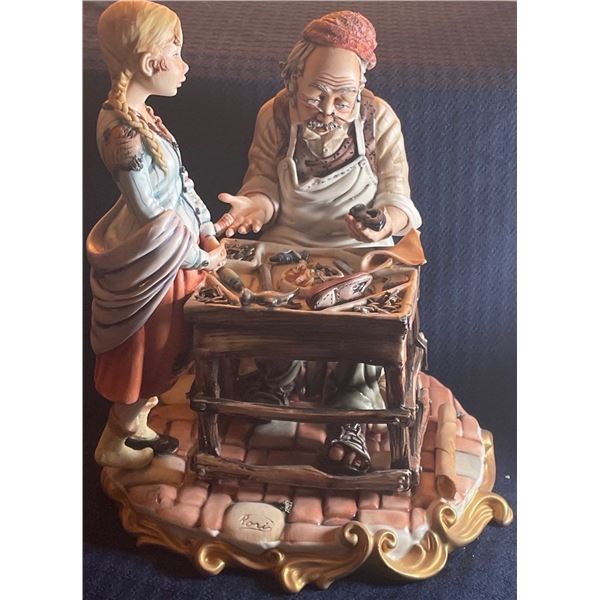 Capodimonte Porcelain 8x10