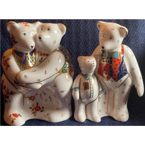 Royal Crown Derby Friendship Bears 3x4