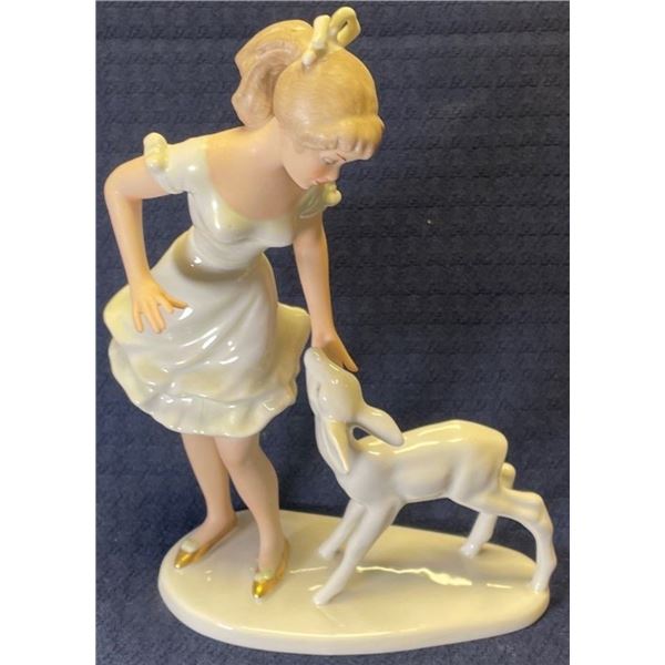 Lladro Porcelain Lady w/ Infant Lamb 7x9