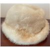 Image 1 : White Fox Fur Hat