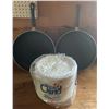 Image 1 : Two Thermo-Base Pans with Pack of Paper Plates