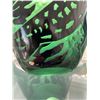 Image 4 : Green Lizard sculpted glass bowl by Santana Art Glass