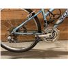 Image 2 : SCHWINN APHRODITE 21 SPEED BICYCLE (LOCK ATTACHED, NO KEY)