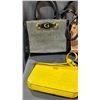 Image 2 : LOT OF ASSORTED PURSES INCLUDING; GUESS, LIZ CLAIBORNE AND MORE