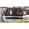 Image 2 : FRIGIDAIRE STAINLESS STEEL INDUCTION OVEN WITH CONVECTION
