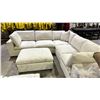 Image 2 : 5 PIECES SECTIONAL SOFA WITH OTTOMAN